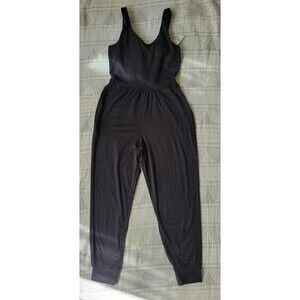 Aerie  offline jumpsuit with built in bra‎ S nwt